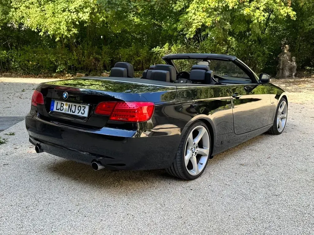 Gebraucht BMW 335 Cabriolet Exclusive 306 PS (225 kW) 2012 Schwarz Cabrio