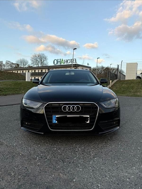 Gebraucht Audi A4 S-Line 177 PS (130 kW) 2014 Schwarz Kombi