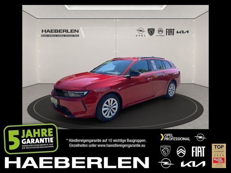 Chili rot/kardio rot Gebraucht 2024 Opel Astra Enjoy Kombi | 17.980 € (Superpreis) - Bild 1/4