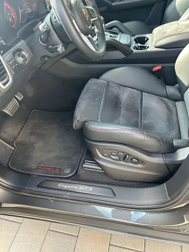 Gebraucht Porsche Cayenne Coupe GTS 460 PS (338 kW) 2022 Grau SUV