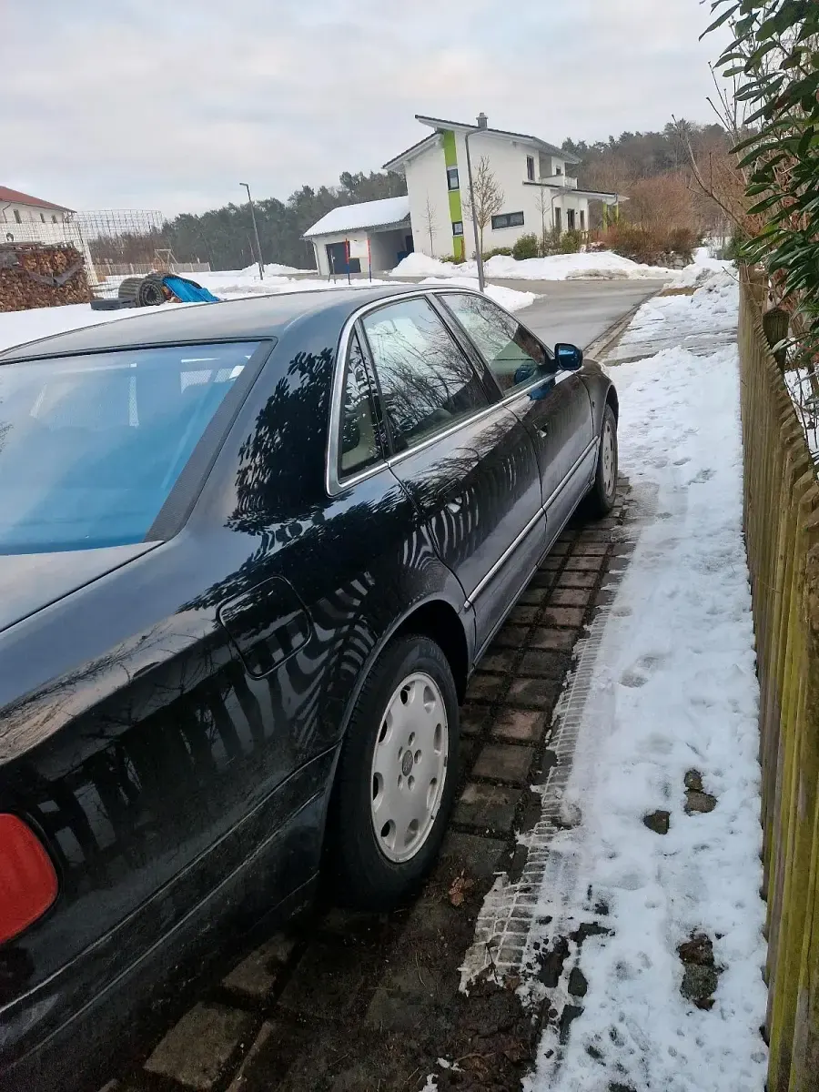 Gebraucht Audi A8 230 PS (169 kW) 1997 Schwarz Limousine