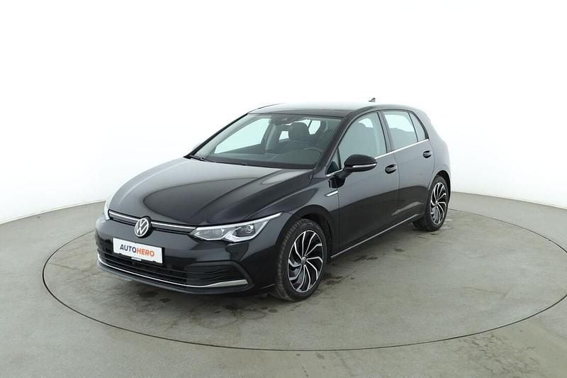 Gebraucht VW Golf VII Style 150 PS (110 kW) 2020 Limousine
