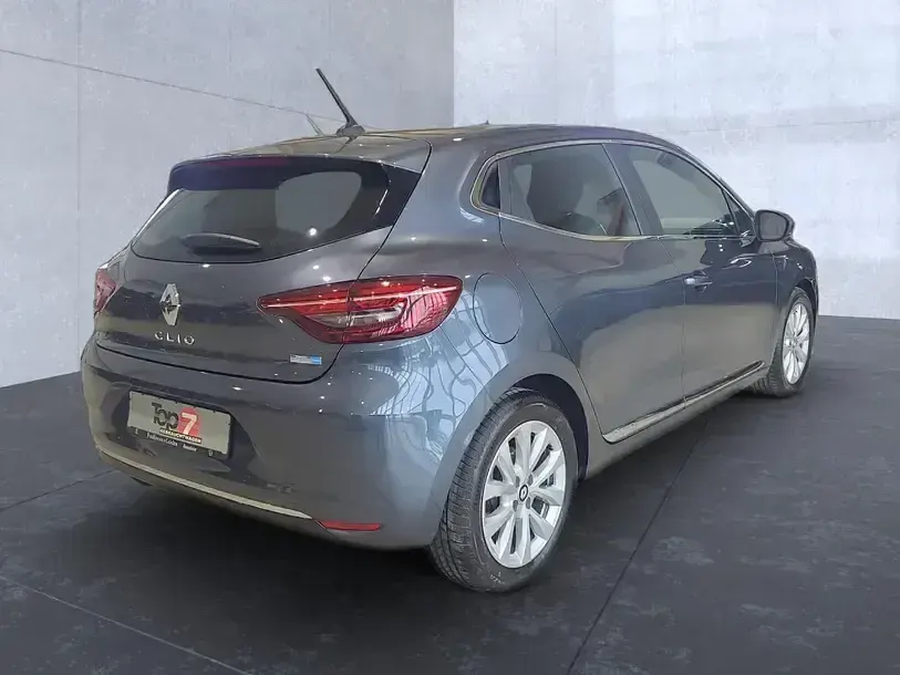 Gebraucht Renault Clio Intens 140 PS (102 kW) 2021 Grau Kleinwagen