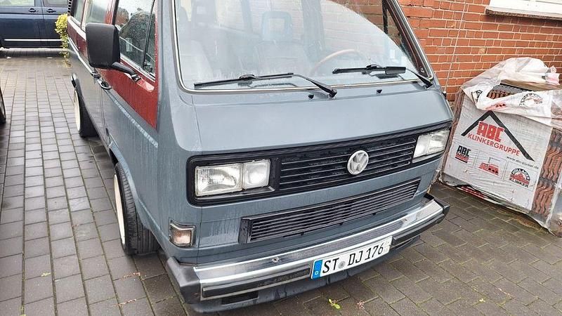 Rot Gebraucht 1988 VW Caravelle Van / Kleinbus | 6.000 € - Bild 1/4
