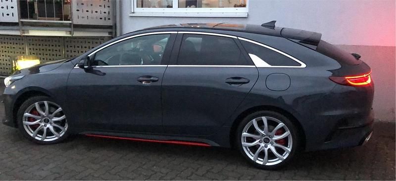 Second-hand Kia ProCeed 204 CP (150 kW) 2020 Gri Break