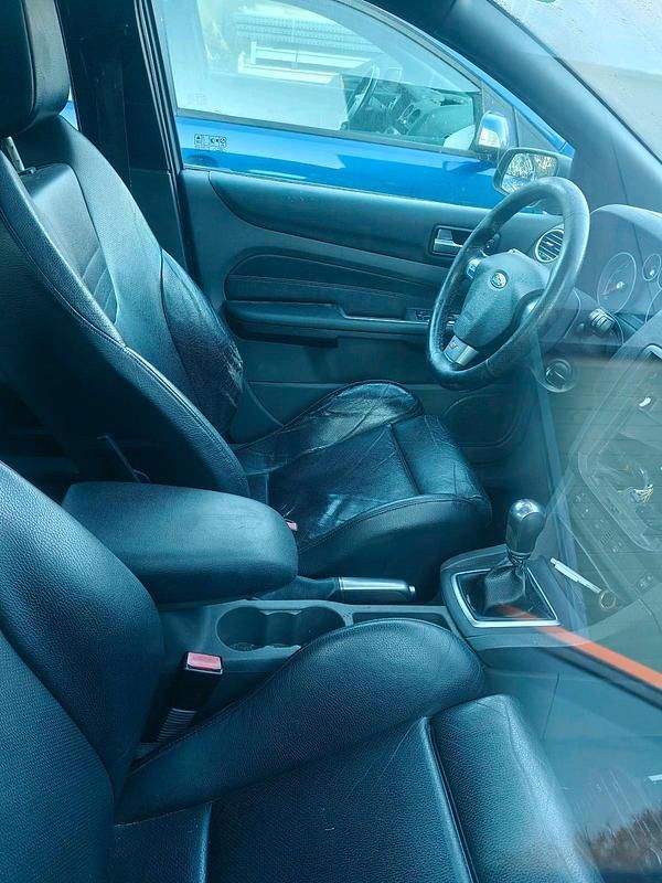 Gebraucht Ford Focus ST 225 PS (165 kW) 2006 Grau Limousine