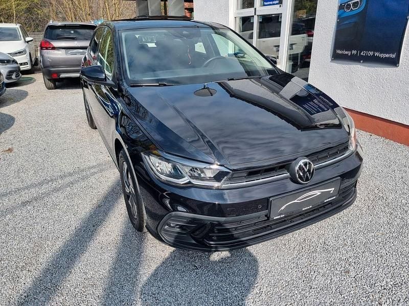 Gebraucht VW Polo 95 PS (69 kW) 2022 Schwarz Kleinwagen