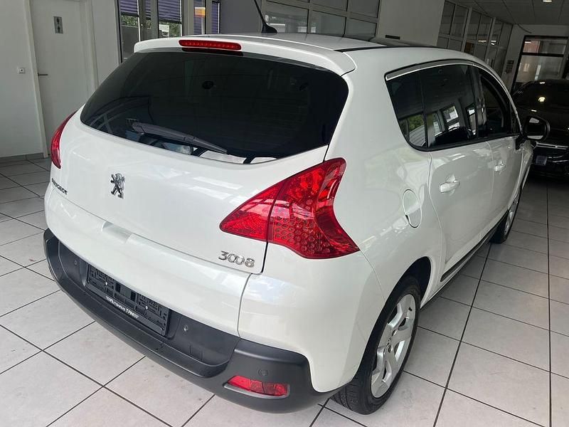 Gebraucht Peugeot 3008 Business-Line 163 PS (119 kW) 2013 Weiß SUV
