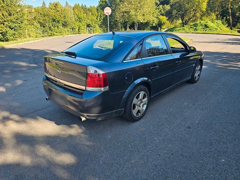 Gebraucht Opel Vectra 155 PS (114 kW) 2006 Blau Limousine