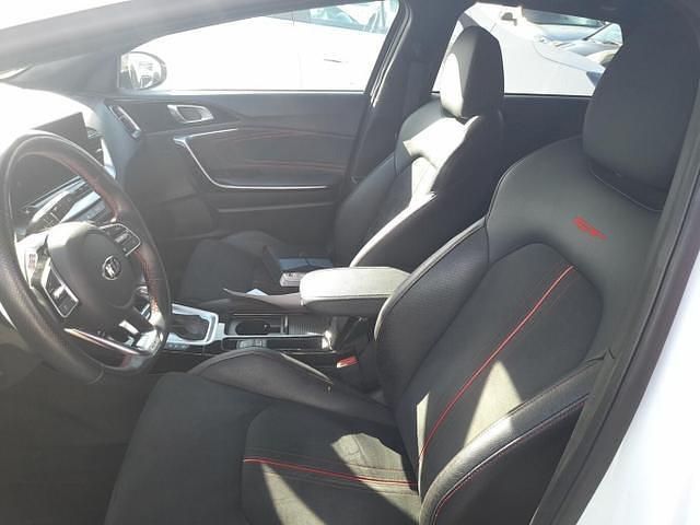 Gebraucht Kia ProCeed GT GT 204 PS (150 kW) 2020 Deluxeweiß metallic deluxeweiß metallic Kleinwagen