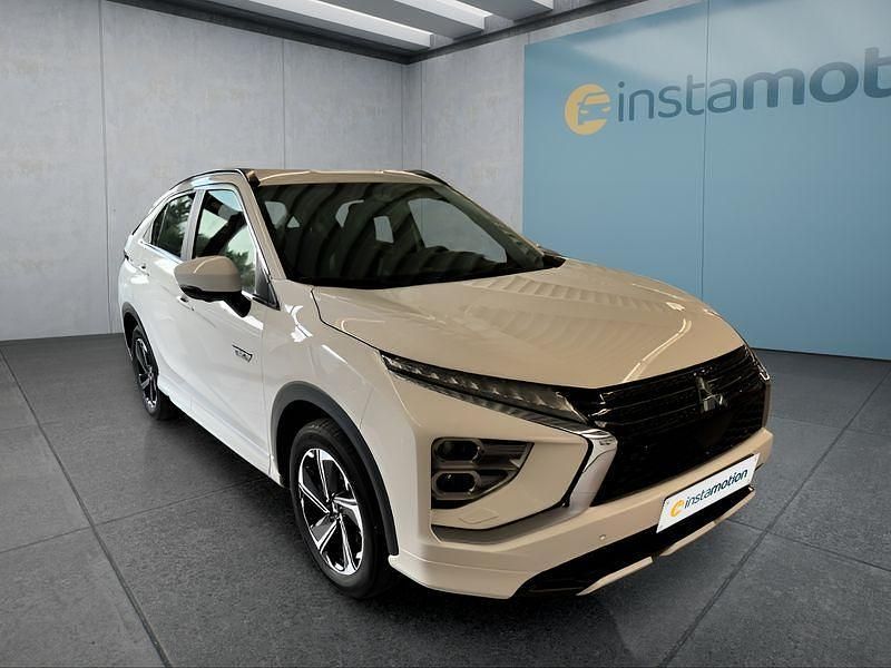 Weiß Gebraucht 2022 Mitsubishi Eclipse Cross SUV | 20.499 € (Superpreis) - Bild 1/4