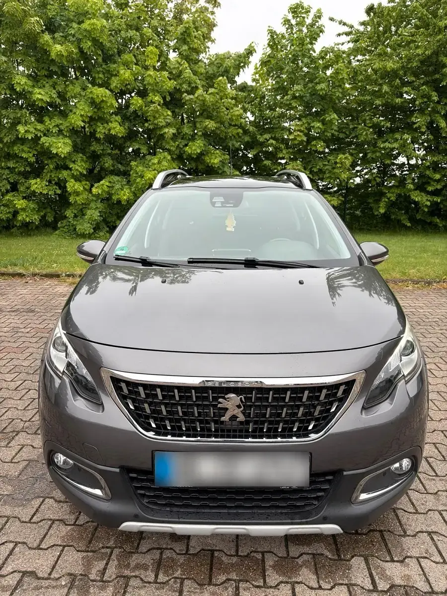 Gebraucht Peugeot 2008 131 PS (96 kW) 2017 Andere farben SUV