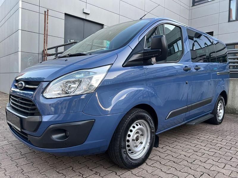 Blau Gebraucht 2015 Ford Tourneo Custom Van / Kleinbus | 15.980 € (Fairer Preis) - Bild 1/4
