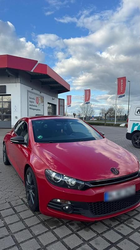 Gebraucht VW Scirocco 210 PS (154 kW) 2009 Rot Coupé