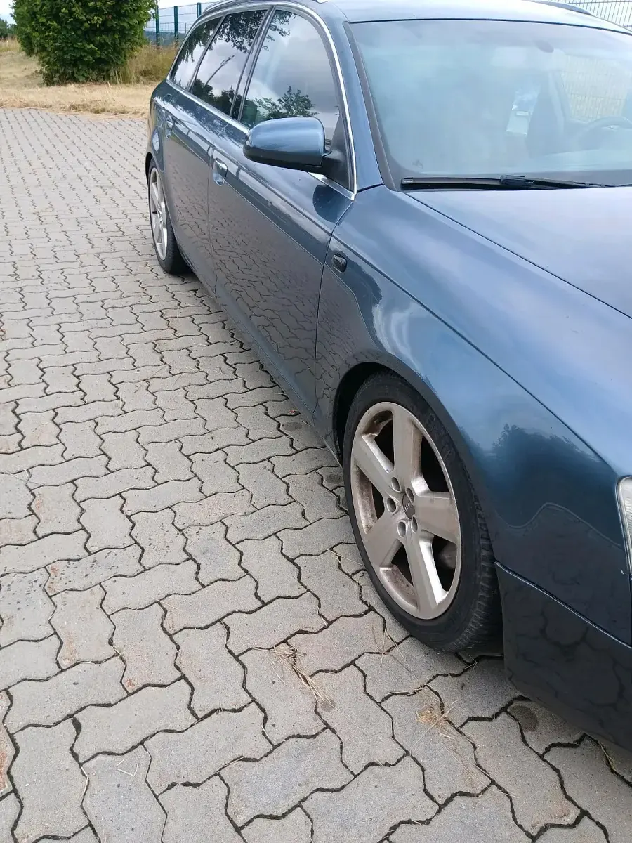 Gebraucht Audi A6 255 PS (187 kW) 2026 Grau Kombi