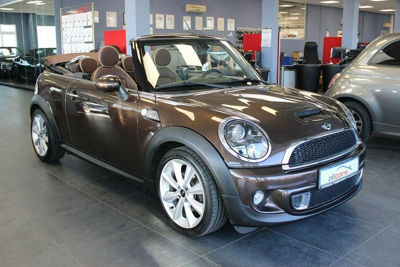 Gebraucht Mini Cooper SD Cabriolet 143 PS (105 kW) 2012 Braun Cabrio