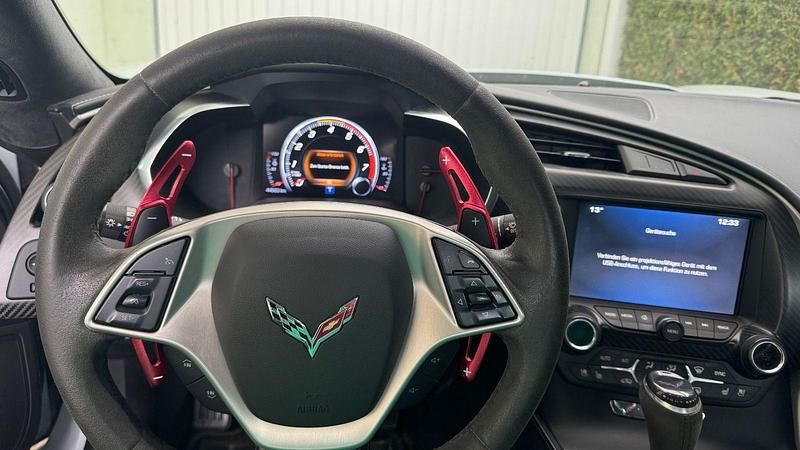 Używany Corvette Stingray 466 KM (342 kW) 2017 Biały Kabriolet