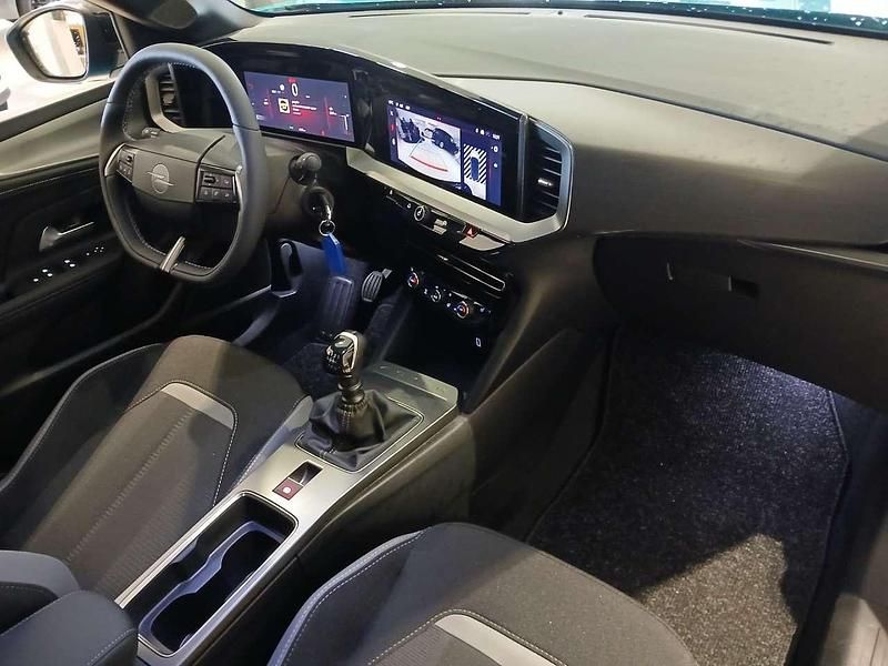 Gebraucht Opel Mokka 136 PS (100 kW) 2025 Grün SUV