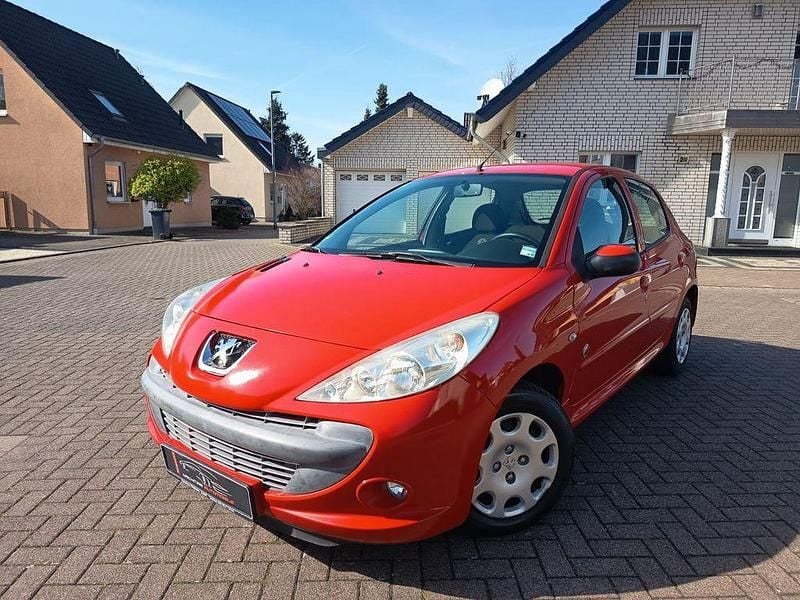 Gebraucht Peugeot 206 73 PS (53 kW) 2012 Rot Limousine