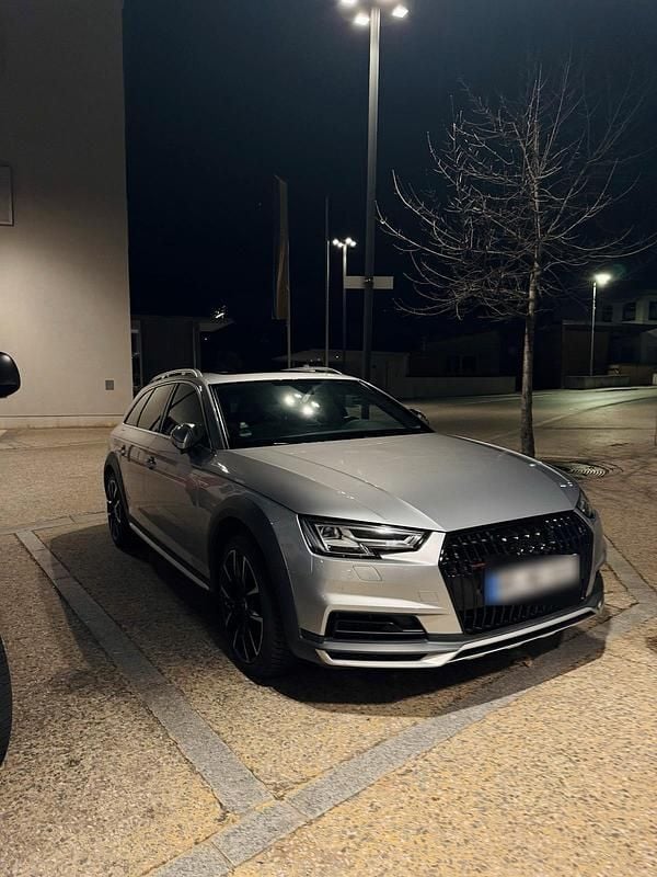Gebraucht Audi A4 Allroad Ambiente 190 PS (139 kW) 2018 Silber Kombi