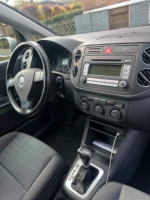 Gebraucht VW Golf Plus 141 PS (103 kW) 2007 Silber Van / Kleinbus