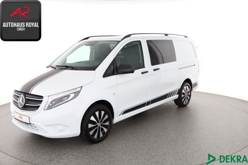 Weiß Gebraucht 2021 Mercedes Vito Van / Kleinbus | 41.880 € (Superpreis) - Bild 1/4