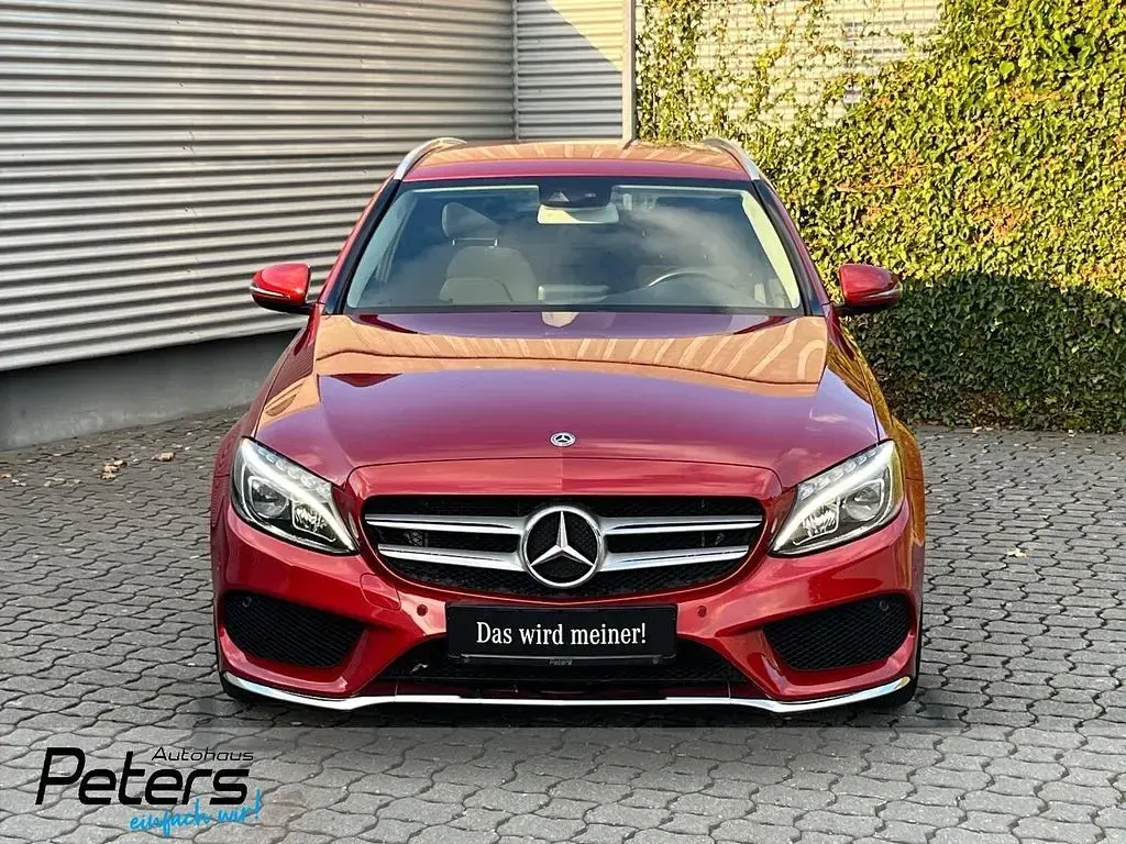 Gebraucht Mercedes C300 AMG line 245 PS (180 kW) 2017 Hyazinthrot Kombi