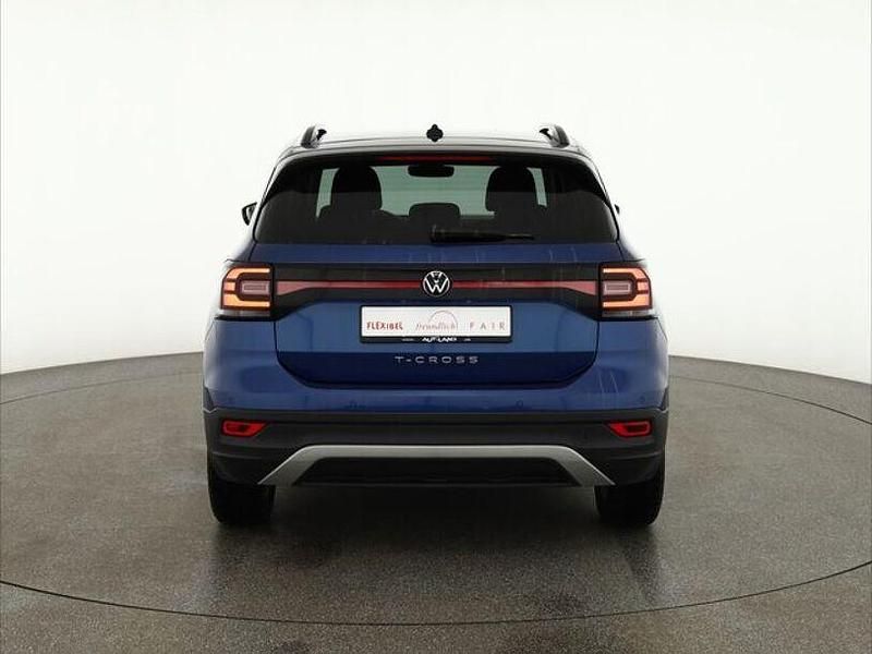 Gebraucht VW T-Cross 110 PS (80 kW) 2023 Blau SUV