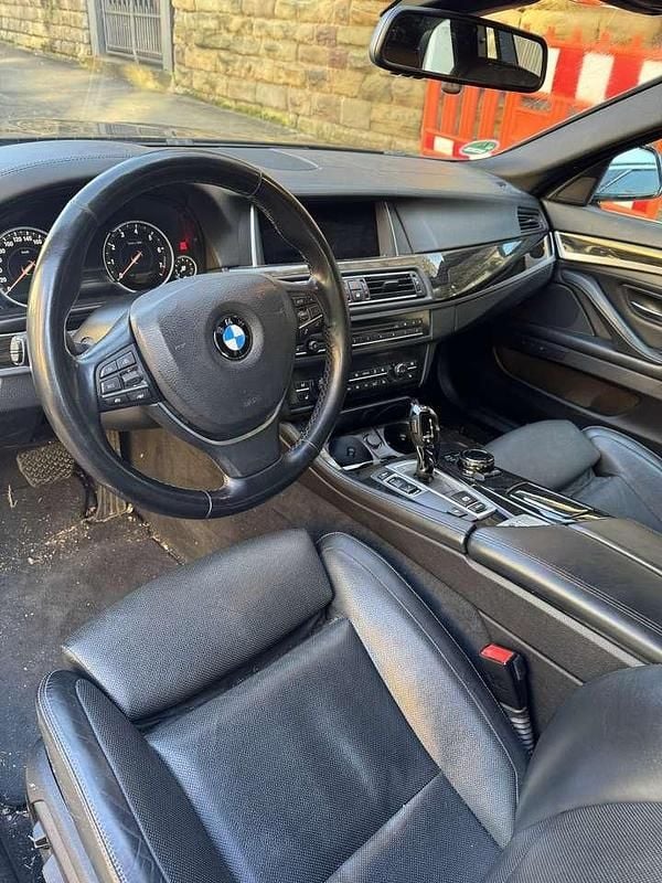 Gebraucht BMW 550 449 PS (330 kW) 2015 Schwarz Kombi