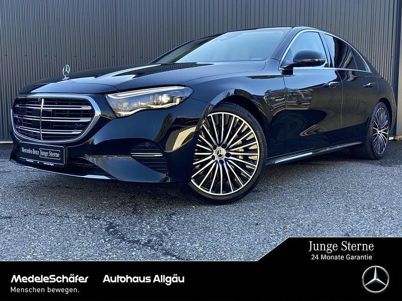 Gebraucht Mercedes E220 Exclusive 197 PS (144 kW) 2024 Lack obsidianschwarz Limousine