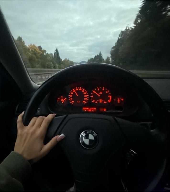 Gebraucht BMW 323 170 PS (125 kW) 2000 Silber Coupé