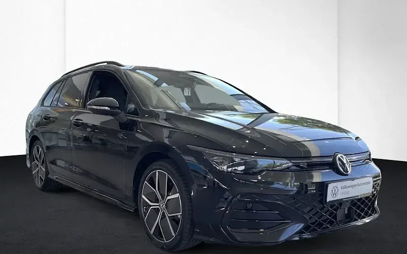 Neu VW Golf VIII R-line 150 PS (110 kW) 2026 Schwarz Kombi