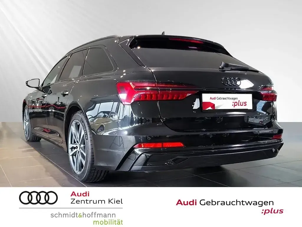 Gebraucht Audi A6 Design 204 PS (150 kW) 2024 Mythosschwarz Kombi