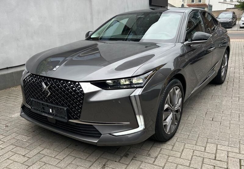 Grau Gebraucht 2022 DS Automobiles DS4 Crossback Trocadero SUV | 22.500 € (Fairer Preis) - Bild 1/4