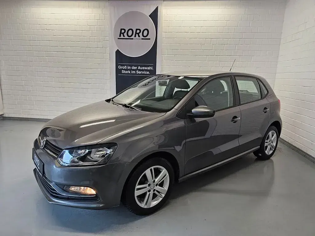 Gebraucht VW Polo Comfortline 75 PS (55 kW) 2014 Pepper grey Limousine