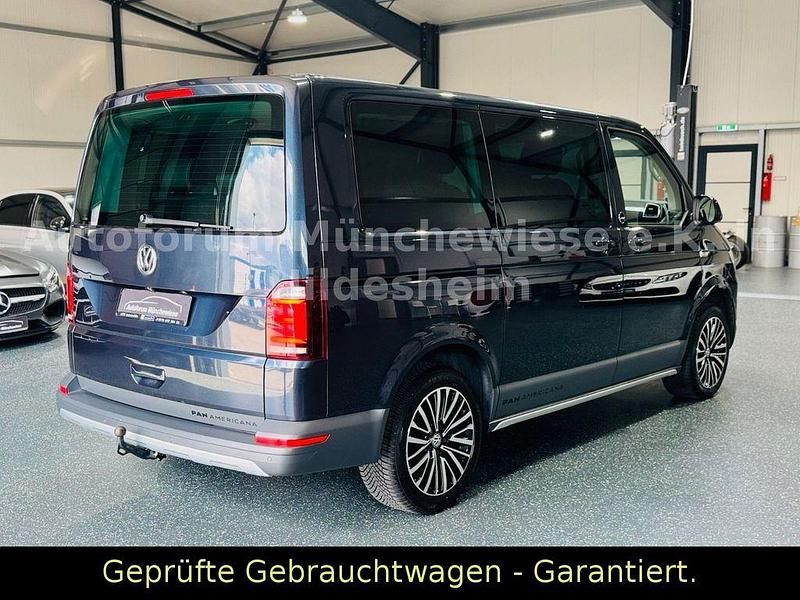 Gebraucht VW Multivan PanAmericana 204 PS (150 kW) 2017 Blau Van