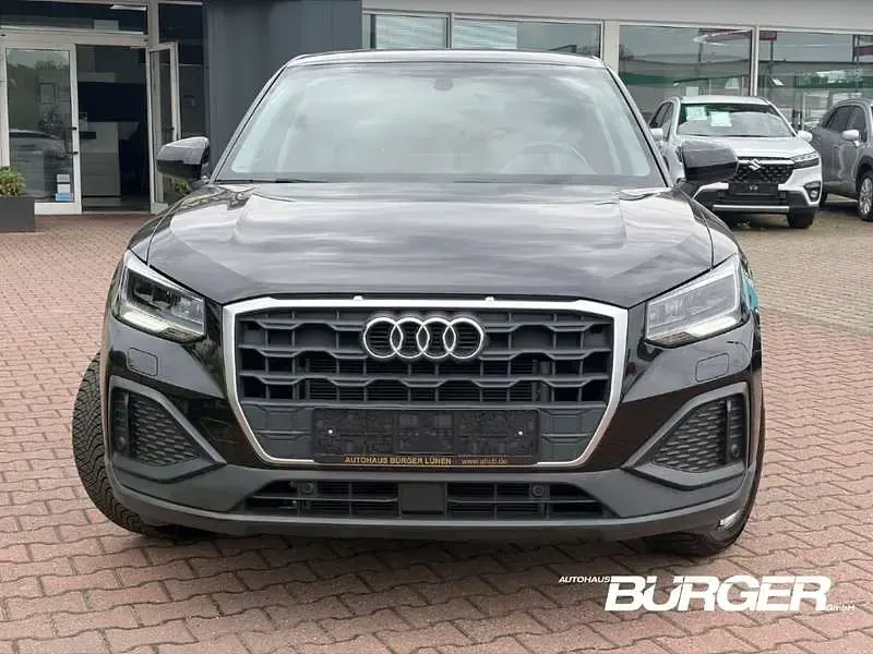 Gebraucht Audi Q2 Advanced 150 PS (110 kW) 2022 Schwarz SUV