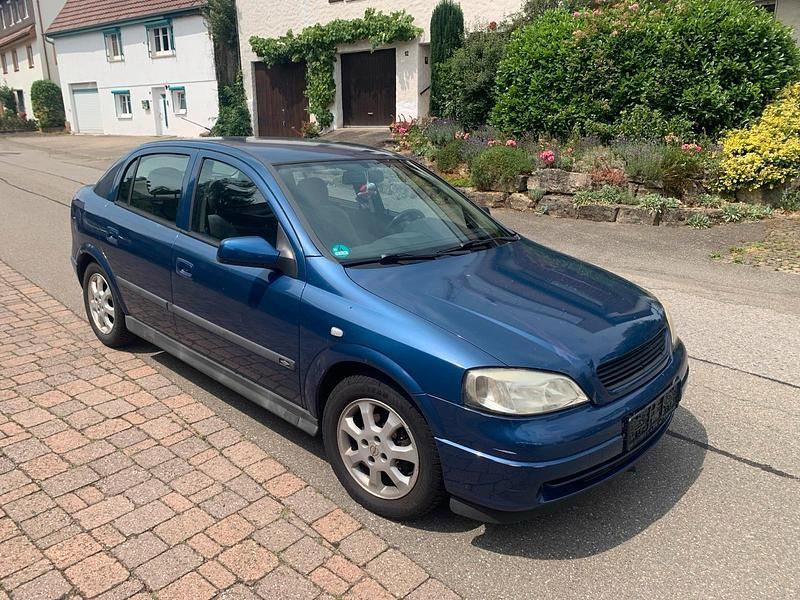 Blau Gebraucht 2003 Opel Astra Limousine | 999 € (Guter Preis) - Bild 1/4