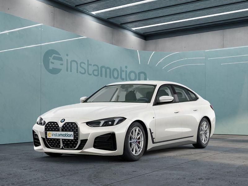 Weiß Gebraucht 2024 BMW 420 Gran Coupé Coupé | 45.849 € (Fairer Preis) - Bild 1/4