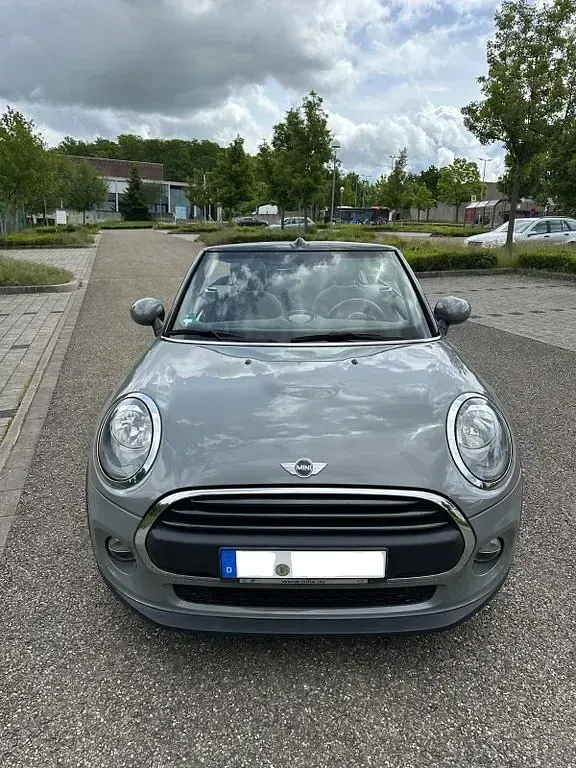 Käytetty Mini One Cabriolet 102 HP (75 kW) 2017 Harmaa Avoauto