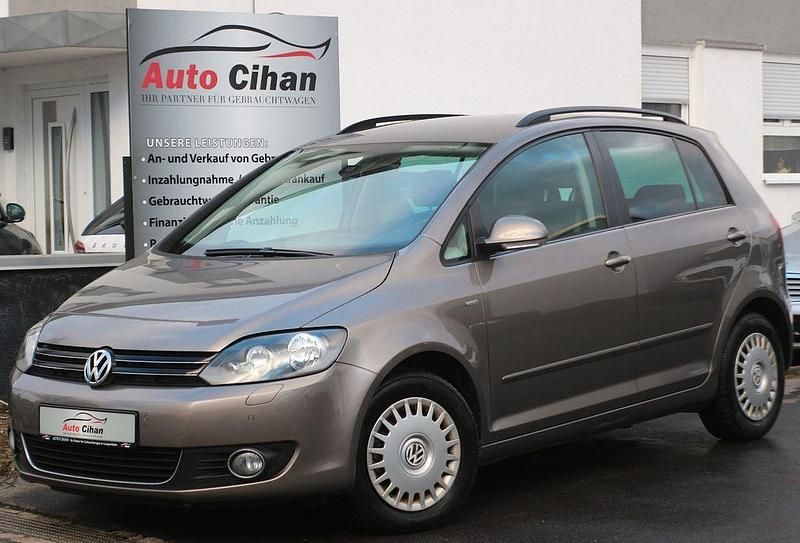 Gebraucht VW Golf Plus Cross Life 105 PS (77 kW) 2013 Braun Van / Kleinbus