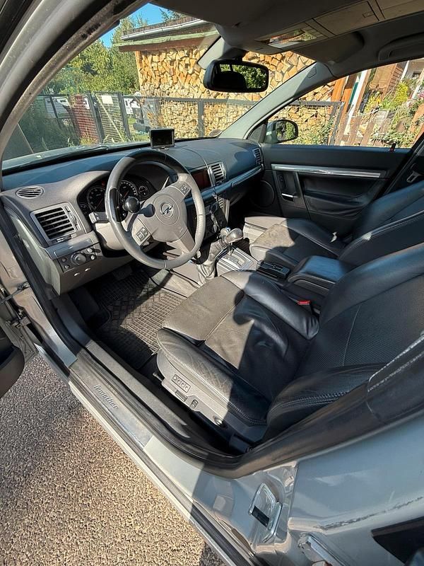 Gebraucht Opel Signum 155 PS (114 kW) 2006 Silber Kleinwagen