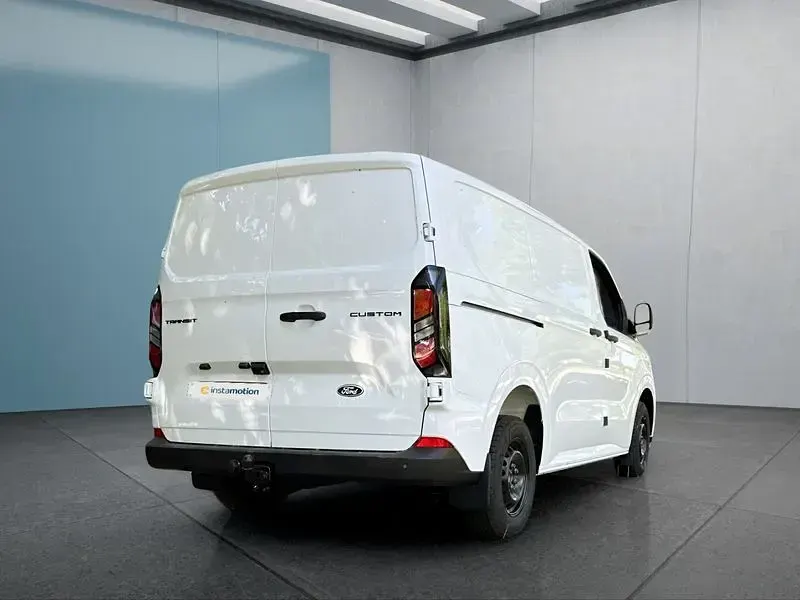 Neu Ford Transit Custom 136 PS (100 kW) 2025 Weiß Van / Kleinbus