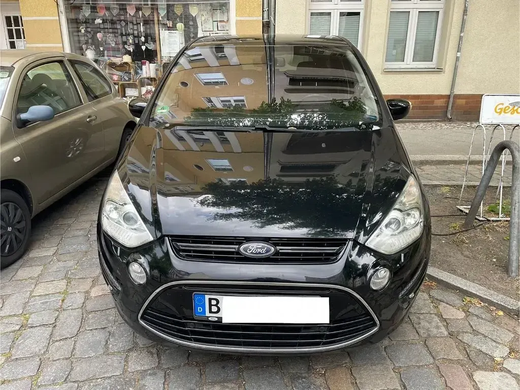 Gebraucht Ford S-MAX Titanium X 203 PS (149 kW) 2011 Schwarz Van / Kleinbus