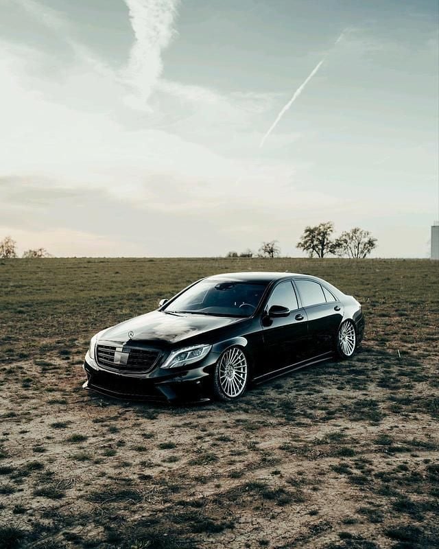 Schwarz Gebraucht 2013 Mercedes S63 AMG Exclusive Limousine | 45.500 € - Bild 1/4