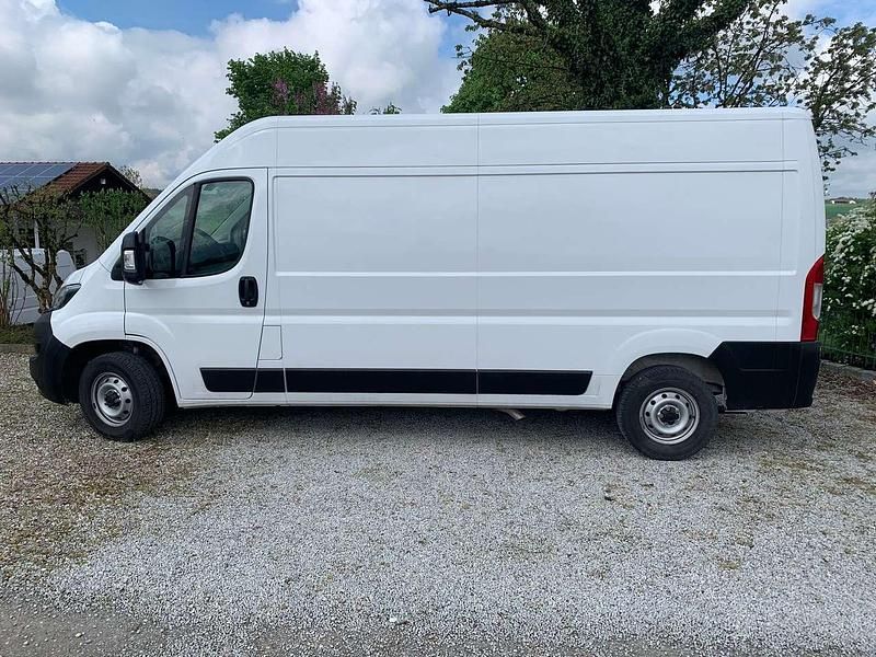 Gebraucht Fiat Ducato 140 PS (102 kW) 2023 Weiß Van