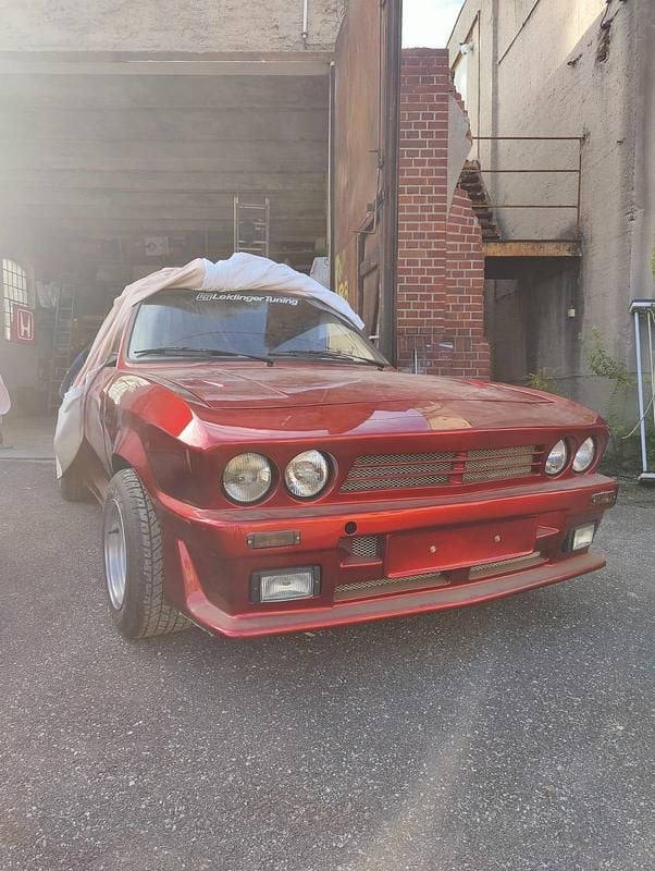 Rot Gebraucht 1973 Opel Manta Coupé | 25.000 € - Bild 1/4