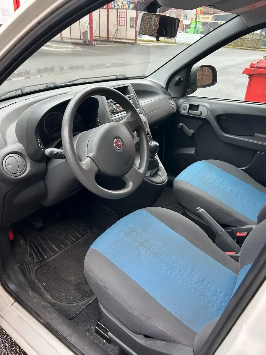 Gebraucht Fiat Panda 69 PS (50 kW) 2011 Weiß Kleinwagen