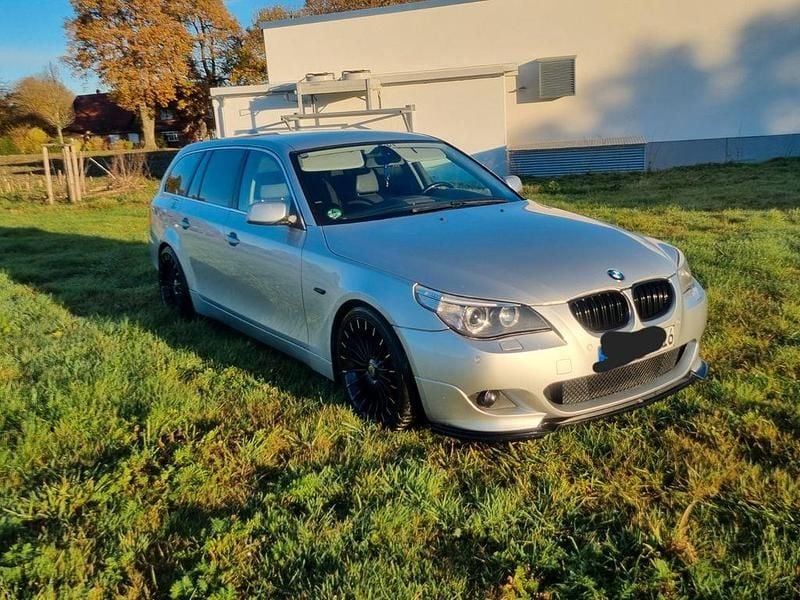 Gebraucht BMW 545 Performance 333 PS (244 kW) 2005 Silber Kombi