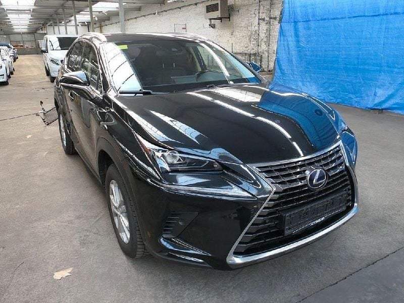 Gebraucht Lexus NX300h 155 PS (114 kW) 2021 Schwarz SUV